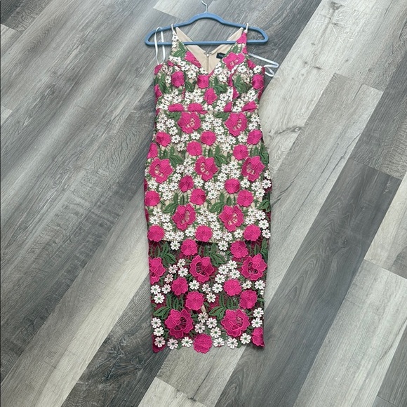 ☀️Xscape Pink Bodycon Spaghetti Strap Midi Dress - Picture 1 of 4